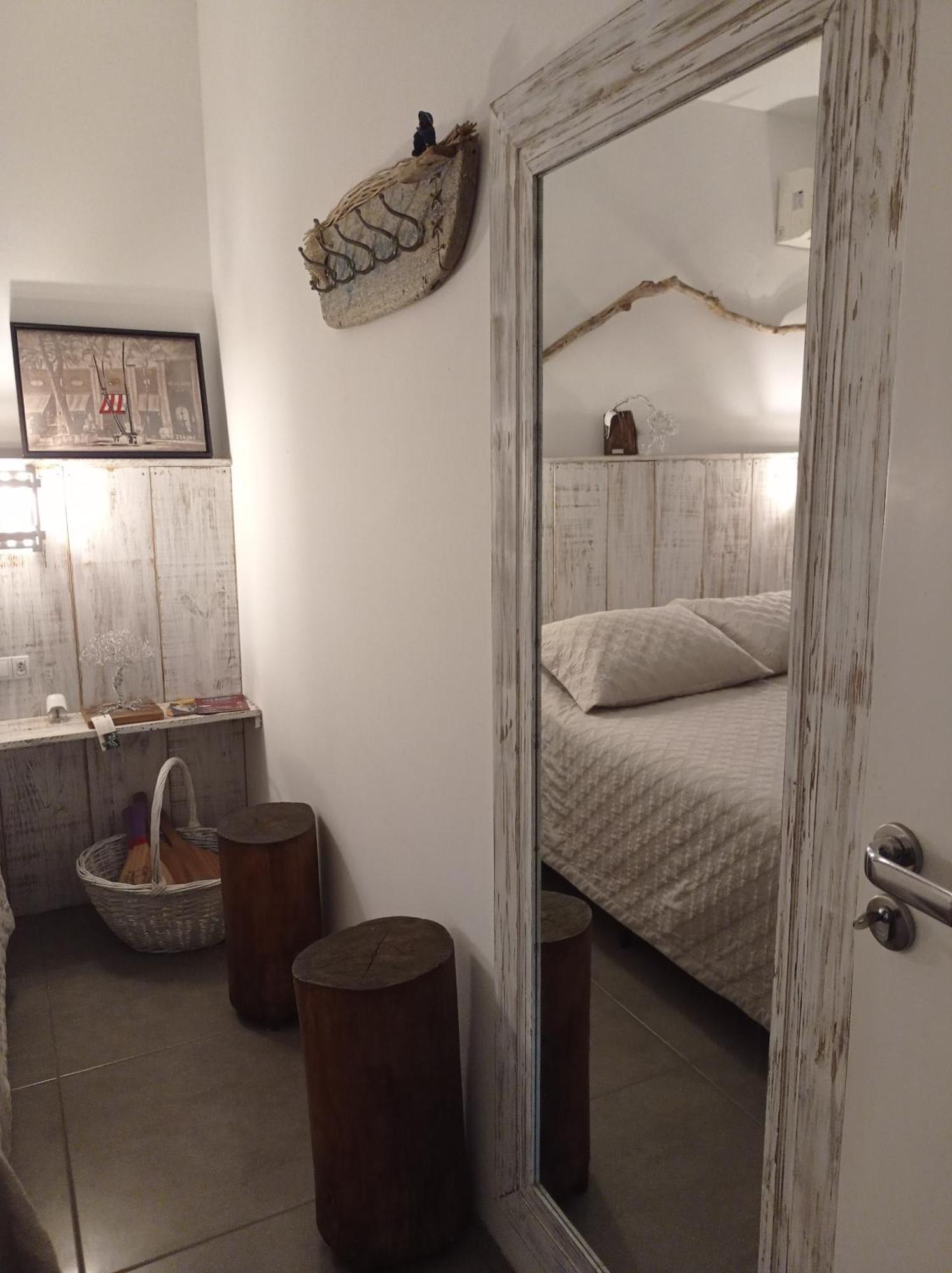Apto Térreo Com Jardim - Do Estaleiro- Balneário Camboriu Apartamento